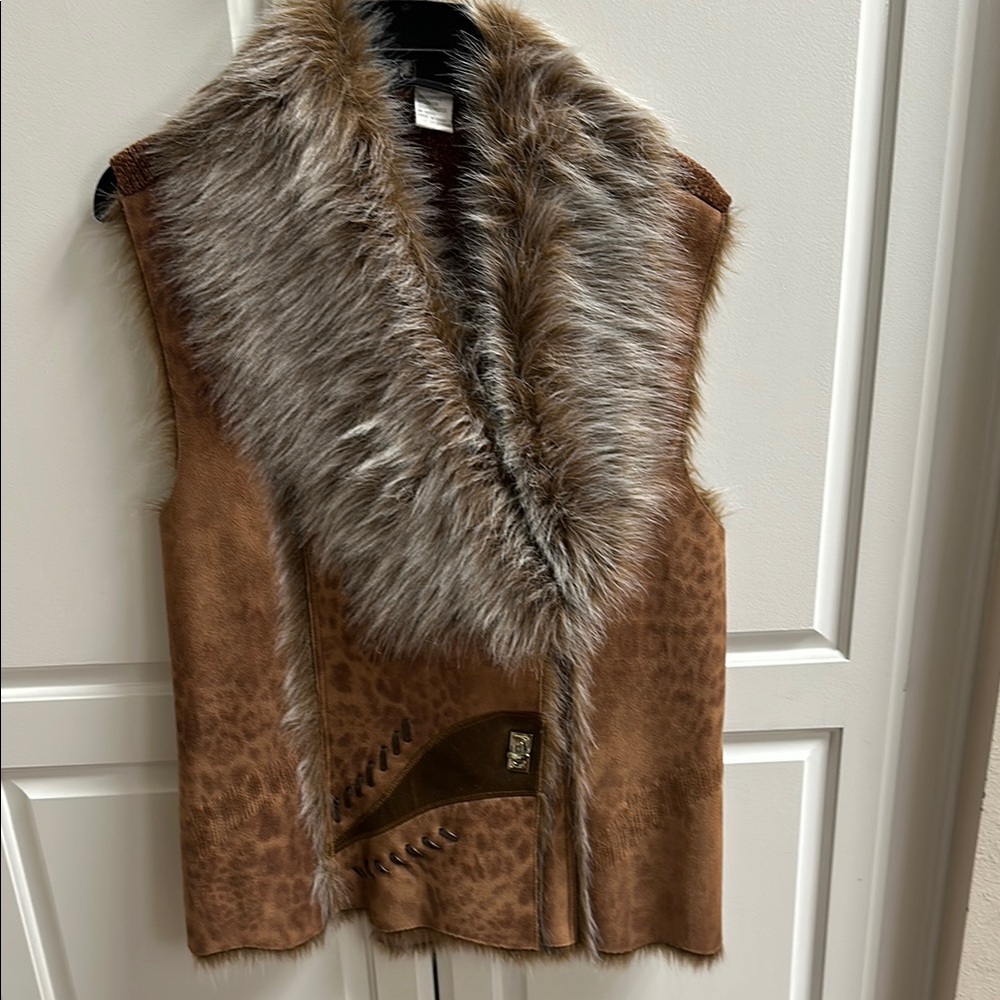 Faux Fur Trimmed Vest
